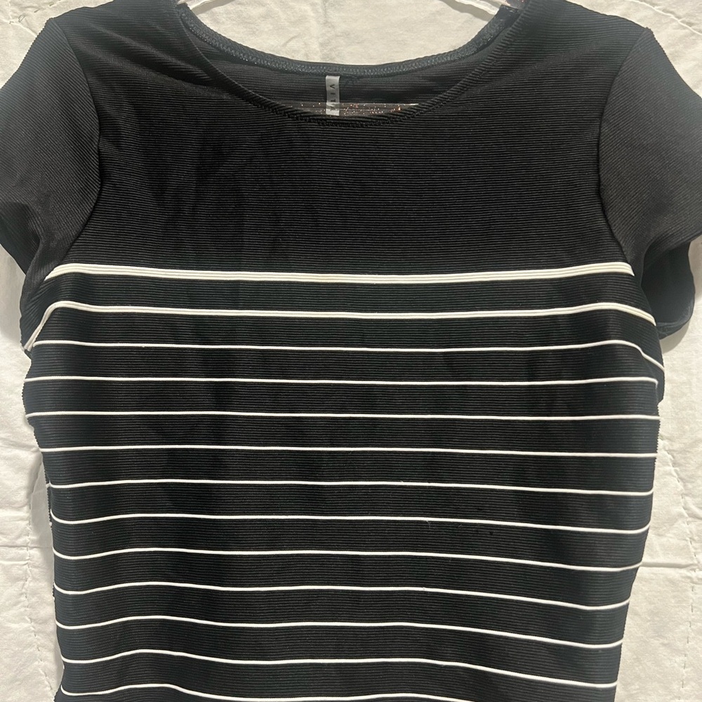 Vitamin A Deia Crop Black and White Striped Bikini Top - Sz L - Picture 4 of 8